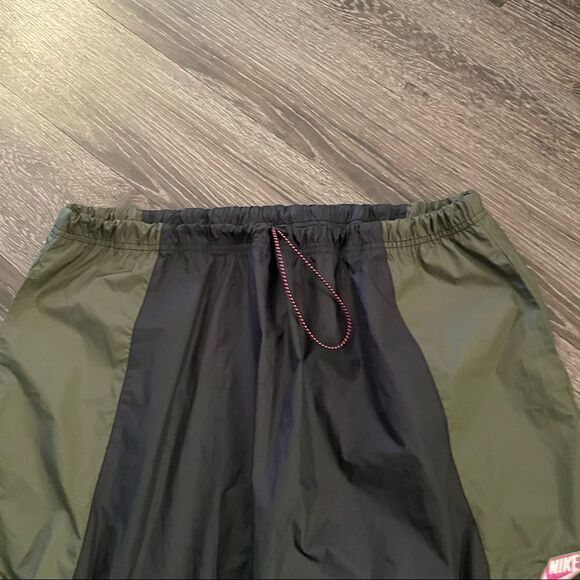 Nike Sportswear Icon Clash Skirt - Picture 3 of 6